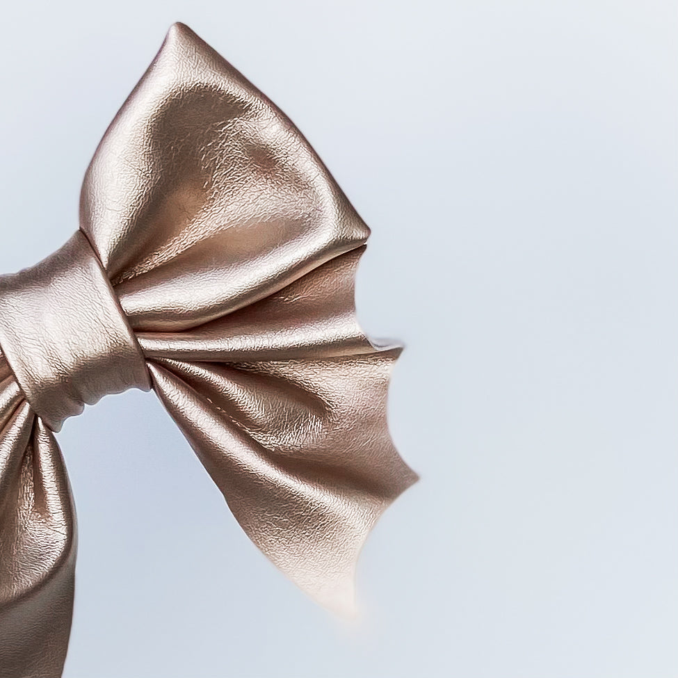 Gilded sailor bat bow Halloween dog bow tie pet accessory