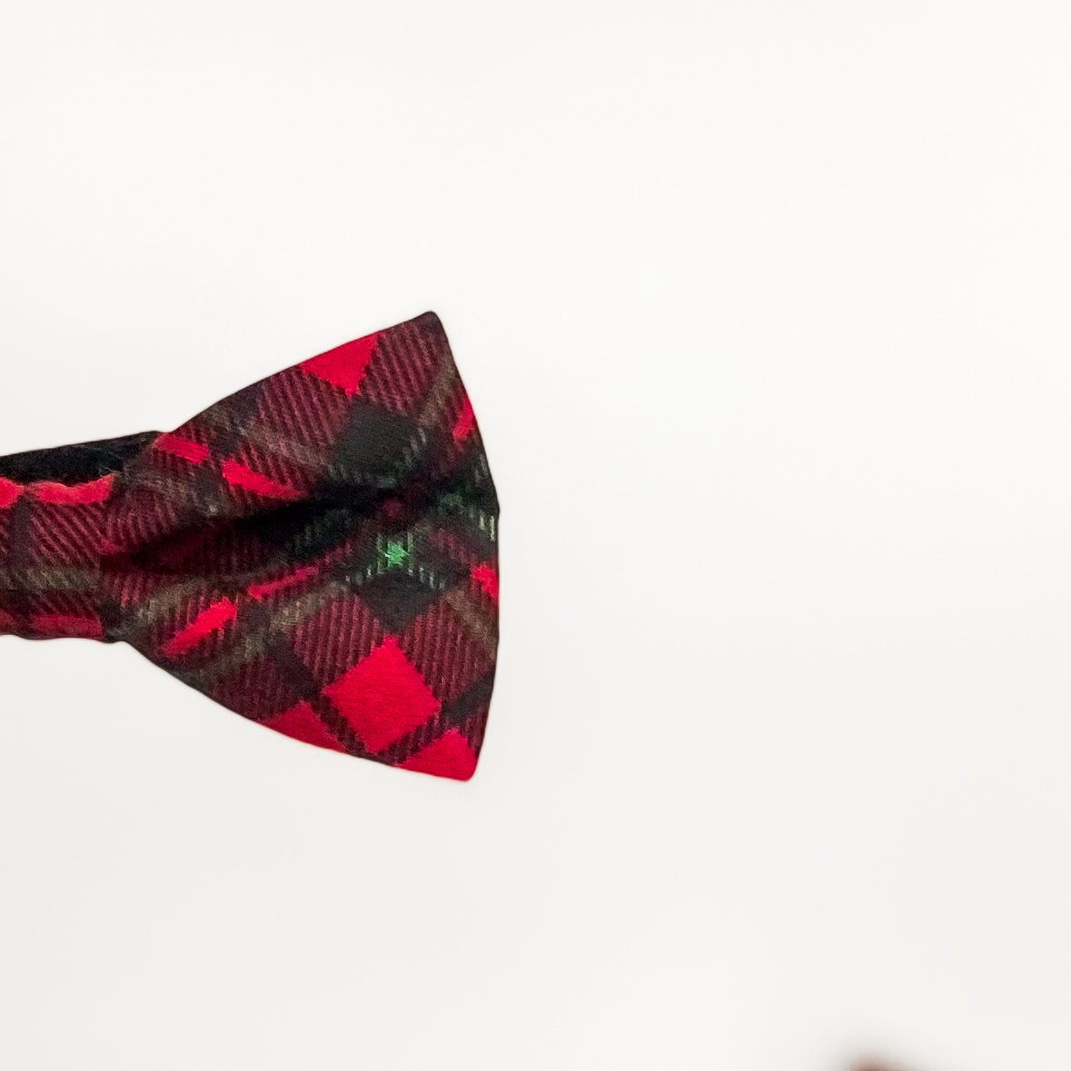 Christmas plaid red and green dog bow tie pet accessory