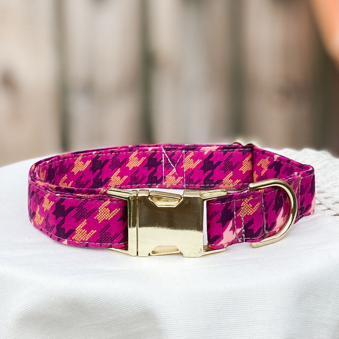 Berry houndstooth dog collar with gold hardware