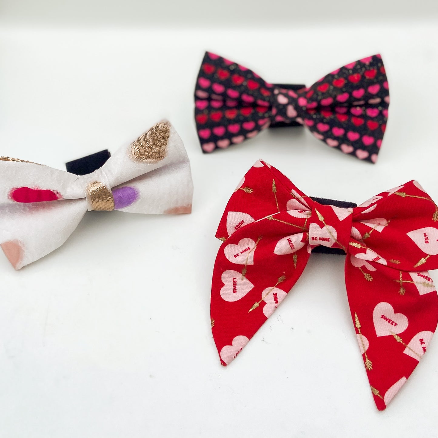 Sweetheart embroidered chiffon Valentine's dog bow pet accessory