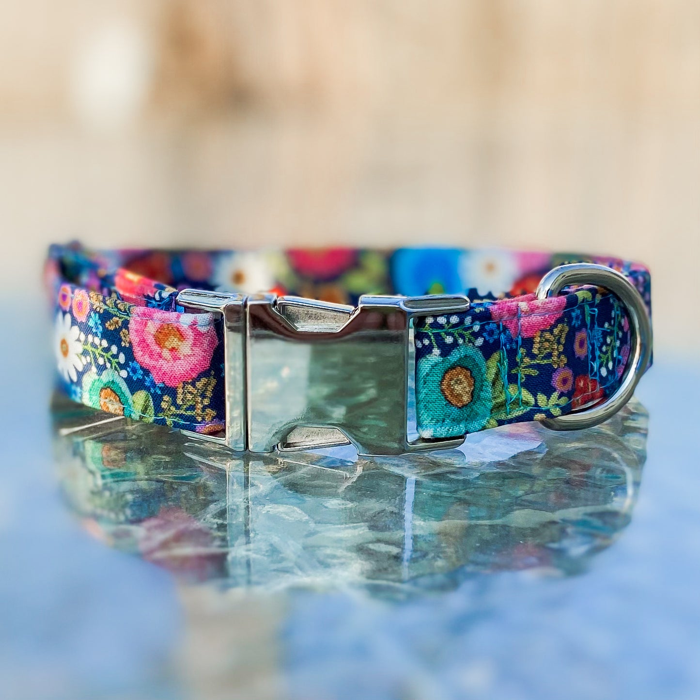 Bright floral pink and blue daisies dog collar