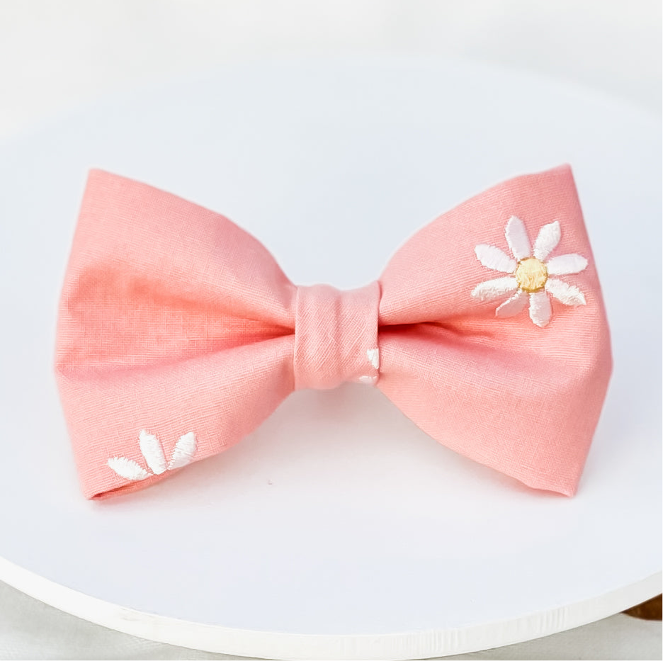 Coming up daisies embroidered dog bow