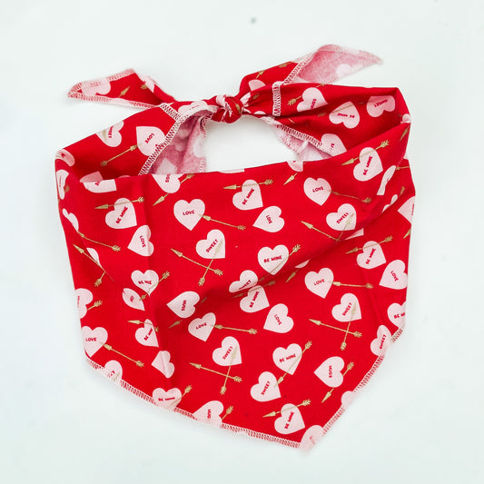 Cupid’s hearts and arrows valentine bandana pet accessory