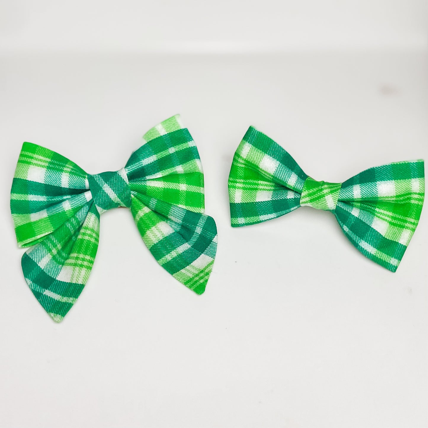 Green plaid dog deluxe sailor bow accessory