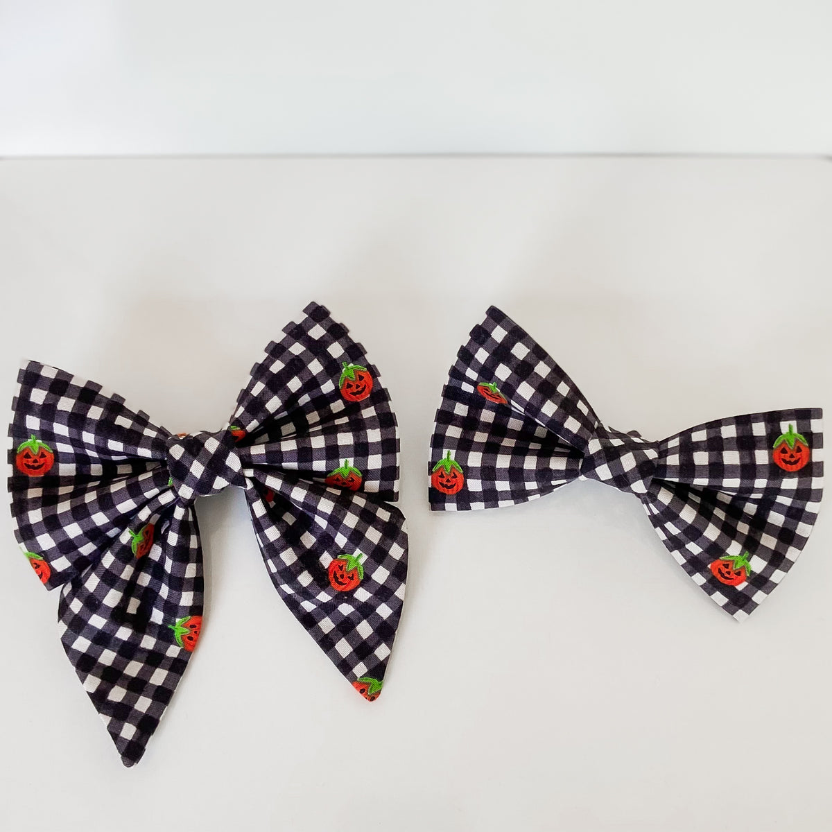 Jolly jack-o-lanterns Halloween deluxe sailor dog bow accessory