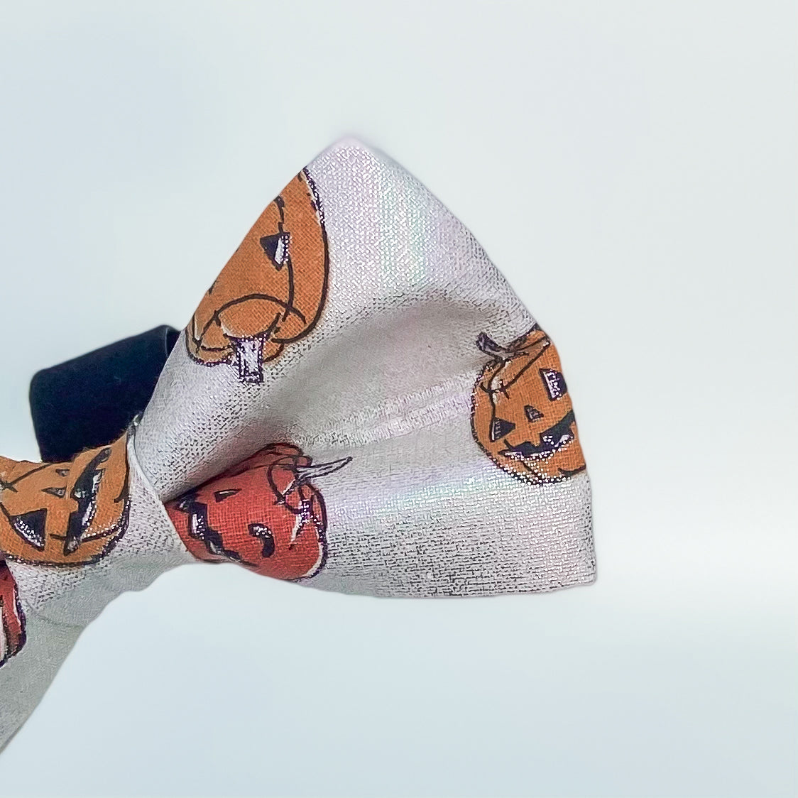 Holo-ween jack-o-lantern Halloween dog bow accessory