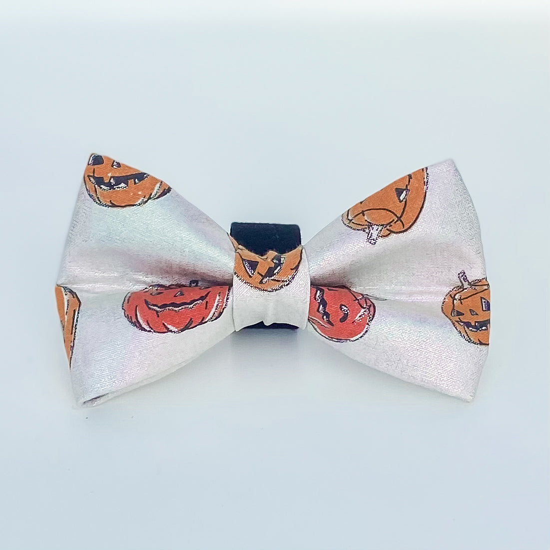 Holo-ween jack-o-lantern Halloween dog bow accessory