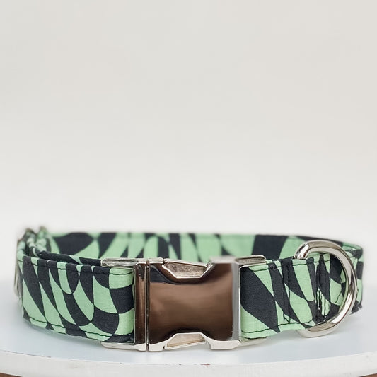 Groovy green and black checked dog collar with metal hardware