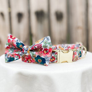 Vintage inspired floral collar with gold hardware