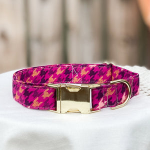 Berry houndstooth collar